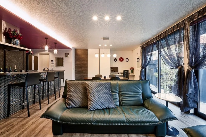 リビングダイニングと一体となったオープンキッチン